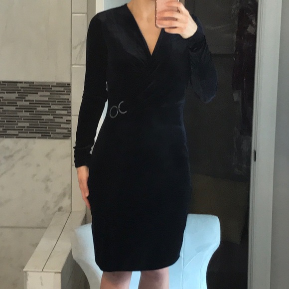 NEW T Tahari velvet dress - Picture 2 of 5